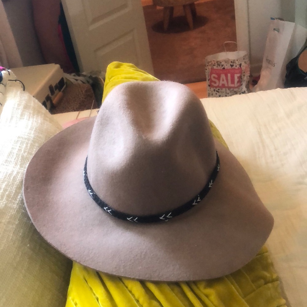 American eagle hat